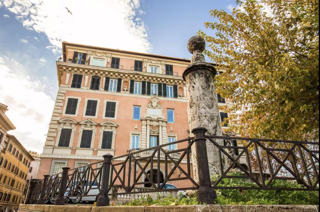 Palazzo Marescalchi Belli, Vicino Piazza Di Spagna Рим Екстер'єр фото